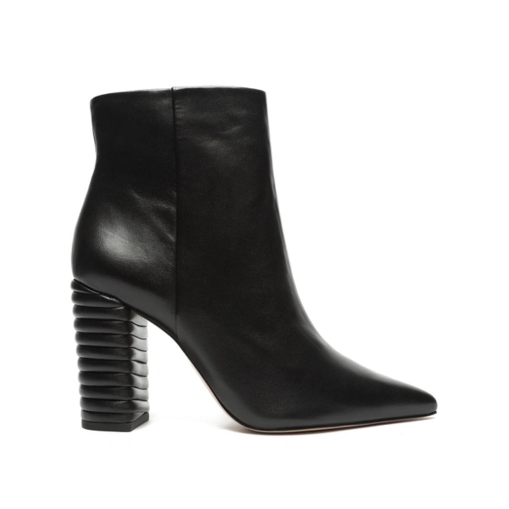 Schutz Isabelly Leather Bootie